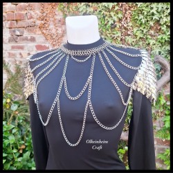 épaules d'argent